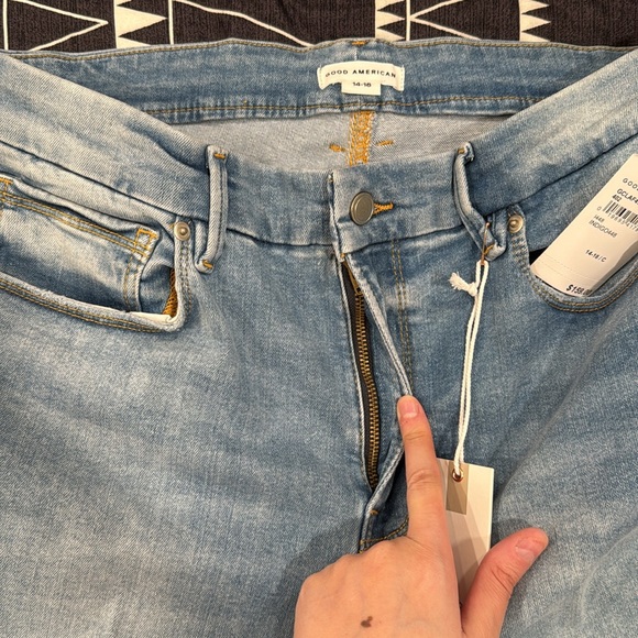 🩵NWT & NIB🩵GOOD AMERICAN 14-18 JEANS - Picture 4 of 6